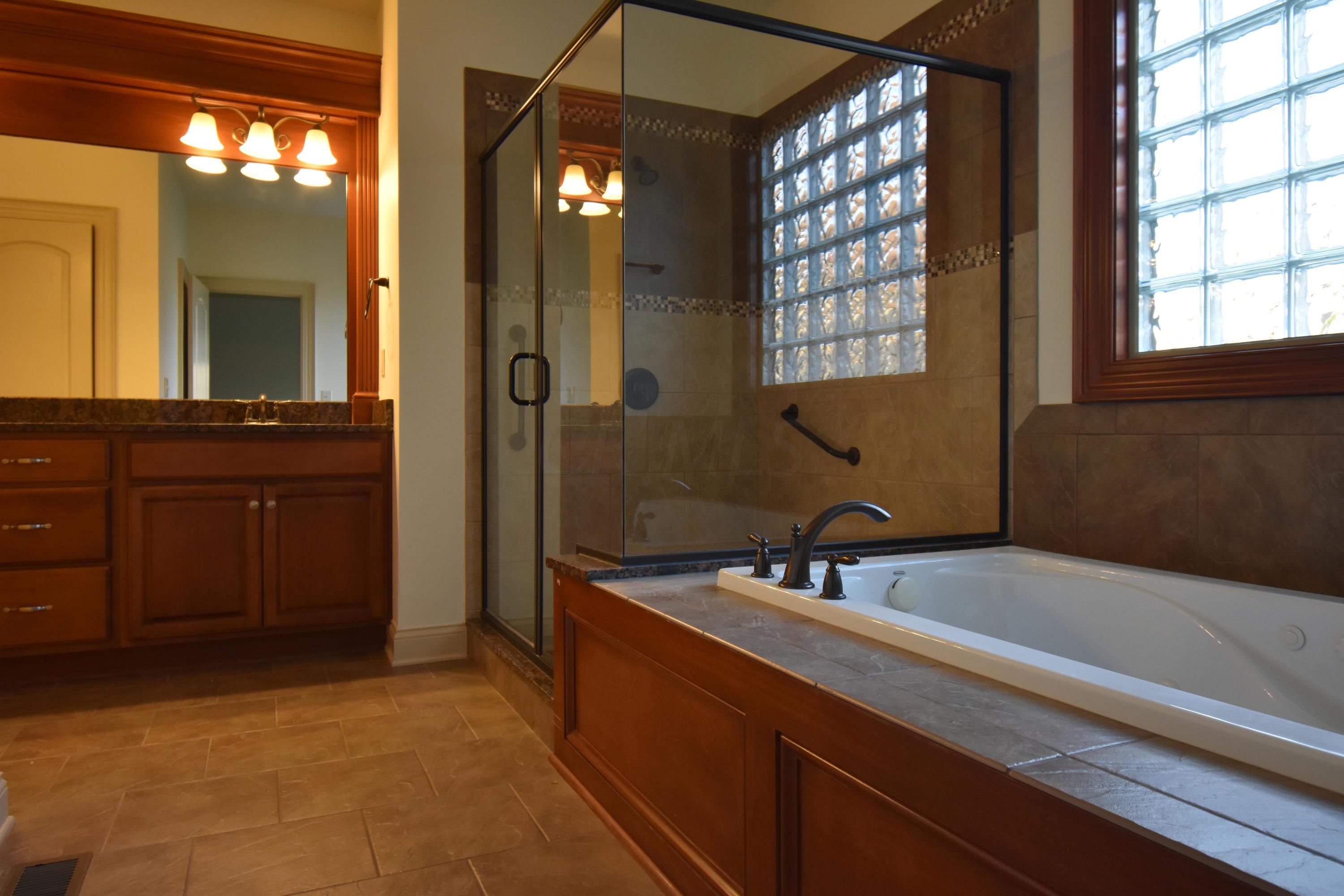 5337 Slater Ridge Westerville, OH 43082 - Photo 8 of 21 Gallery Image 8