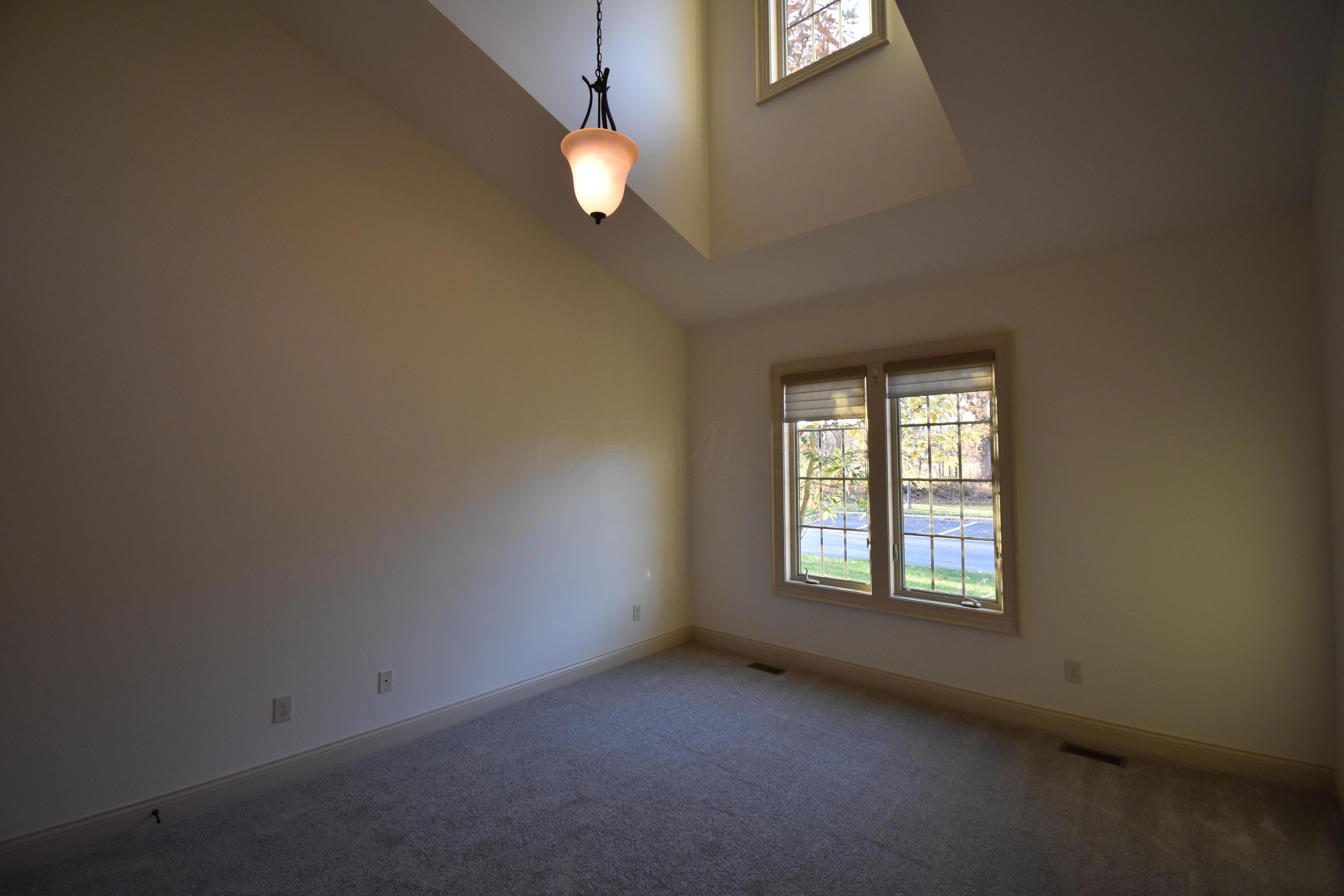 5337 Slater Ridge Westerville, OH 43082 - Photo 9 of 21 Gallery Image 9