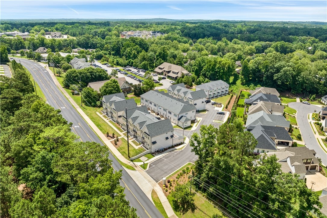 2106 Moores Mill Road, Unit 202 Auburn, AL 36830 - Photo 1 of 18 Gallery Image 1