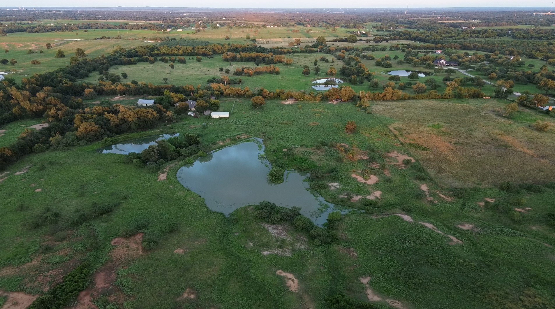 1018 Red Town Road Elgin, TX 78621 - Photo 5 of 14