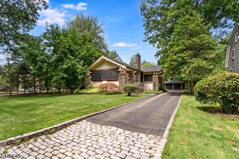 103 Kitchell Road Morristown, NJ 07960 - Photo 2 of 48
