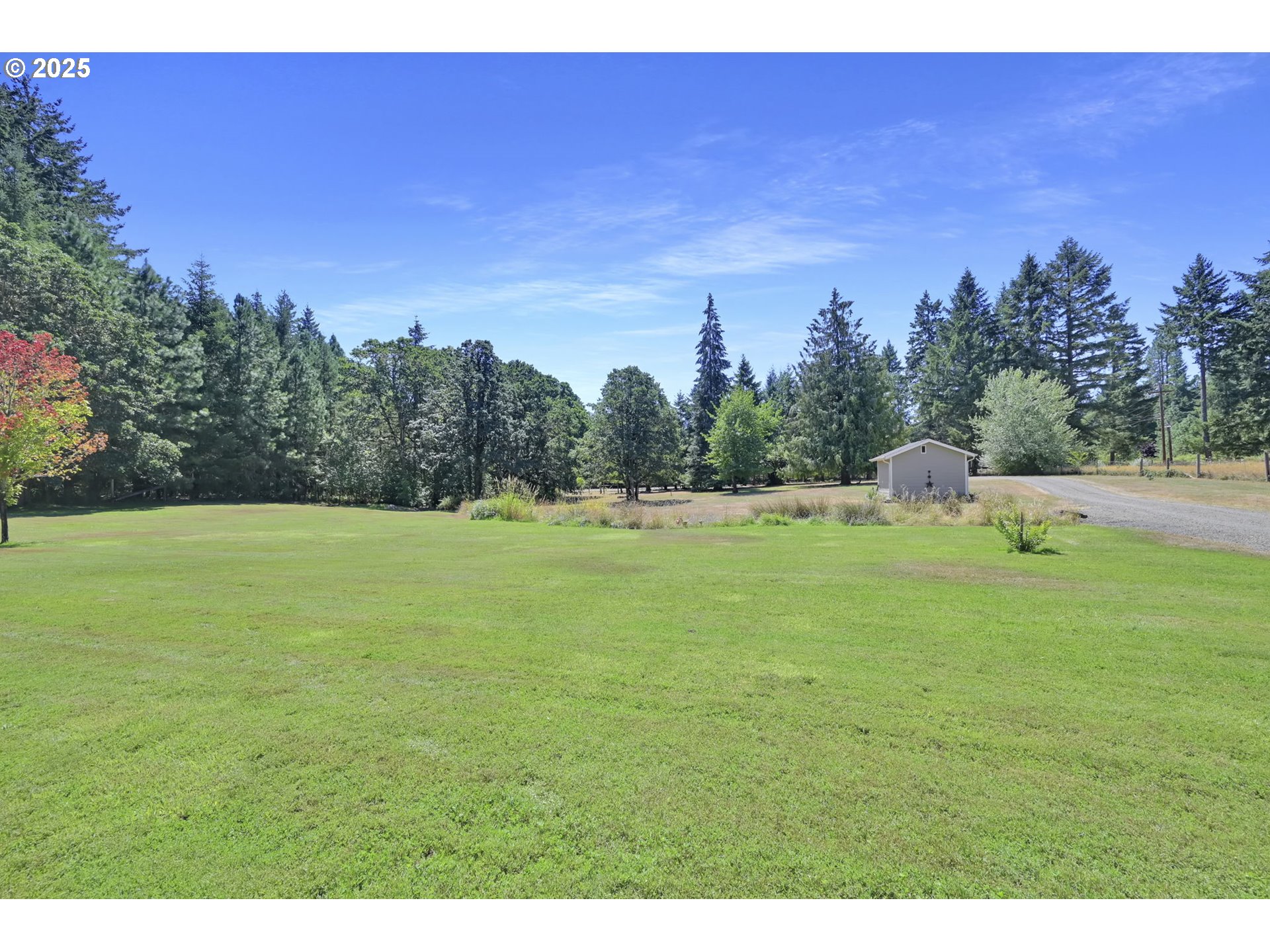 23859 Suttle Road Veneta, OR 97487 - Photo 35 of 46 a garden view