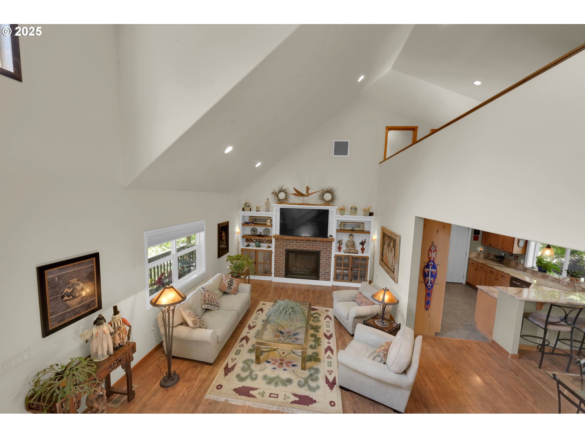 23859 Suttle Road Veneta, OR 97487 - Photo 8 of 46 a living room with furniture and a flat screen tv