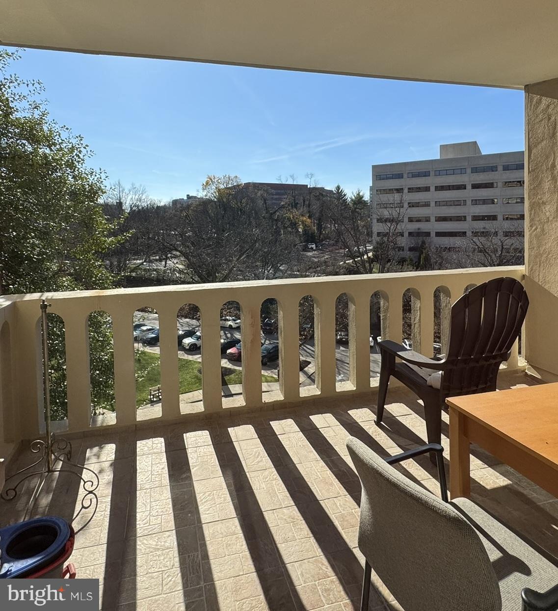 191 Presidential Boulevard, Unit R524 Bala Cynwyd, PA 19004 - Photo 14 of 19 Deck