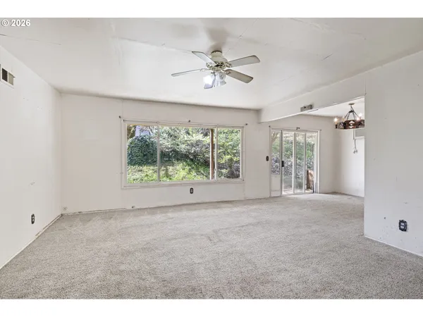 $169,100 | 531 Harrison Street, Canyonville, OR 97417