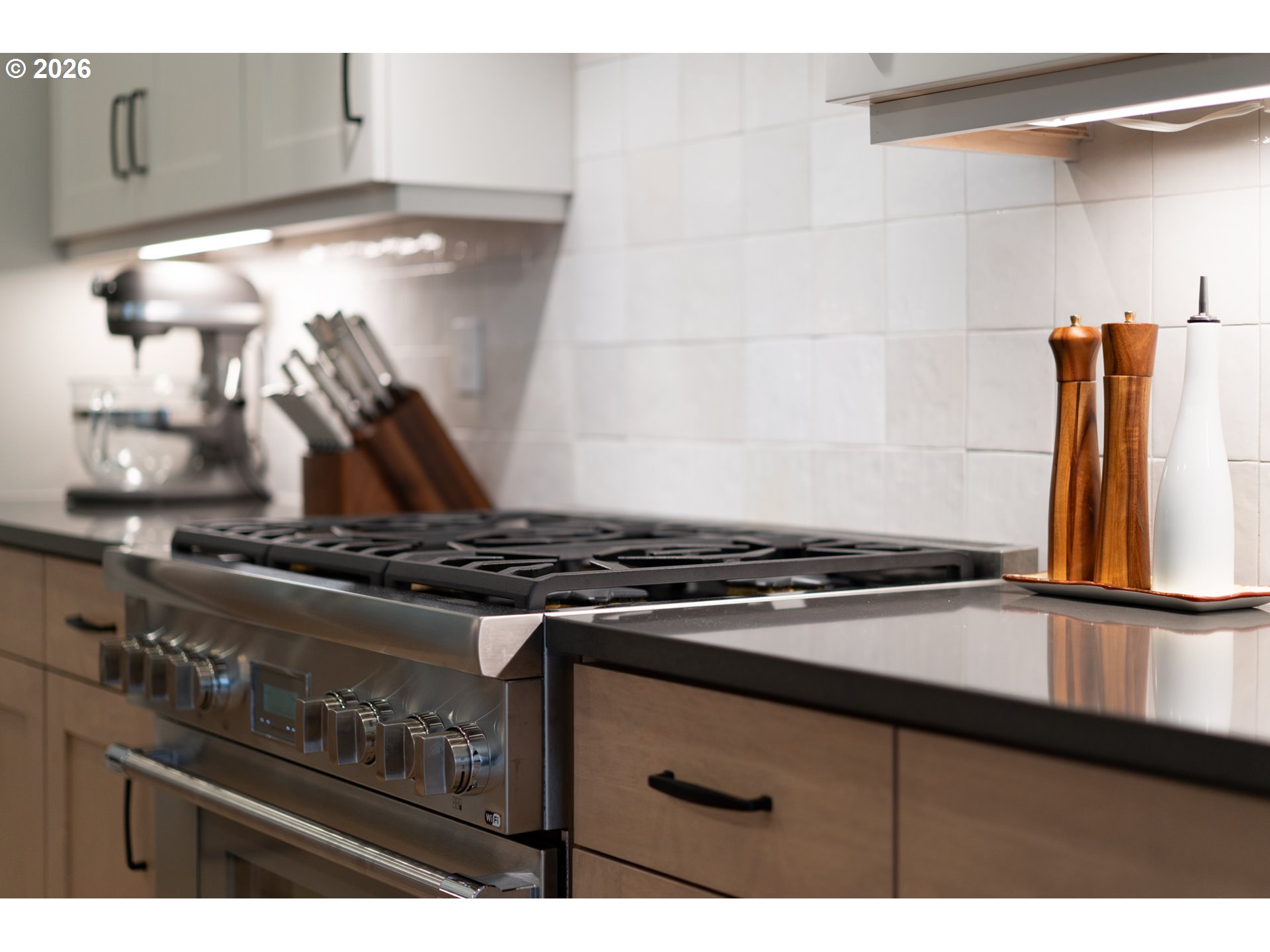 8044 Southwest Knudsen Place Portland, OR 97223 - Photo 22 of 46 a close view of stove top oven