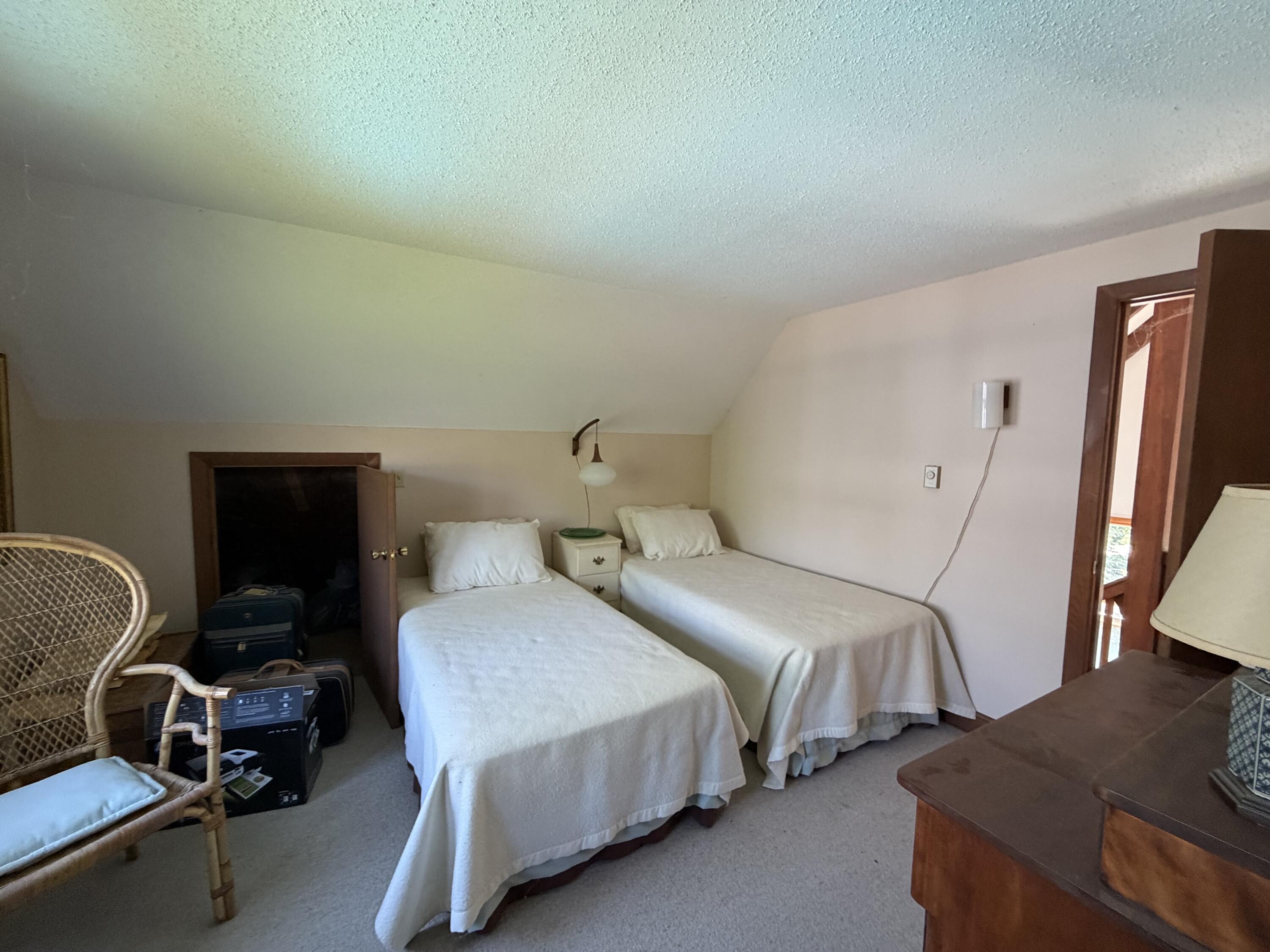 17 Miller Hill Road Provincetown, MA 02657 - Photo 4 of 9 Bedroom