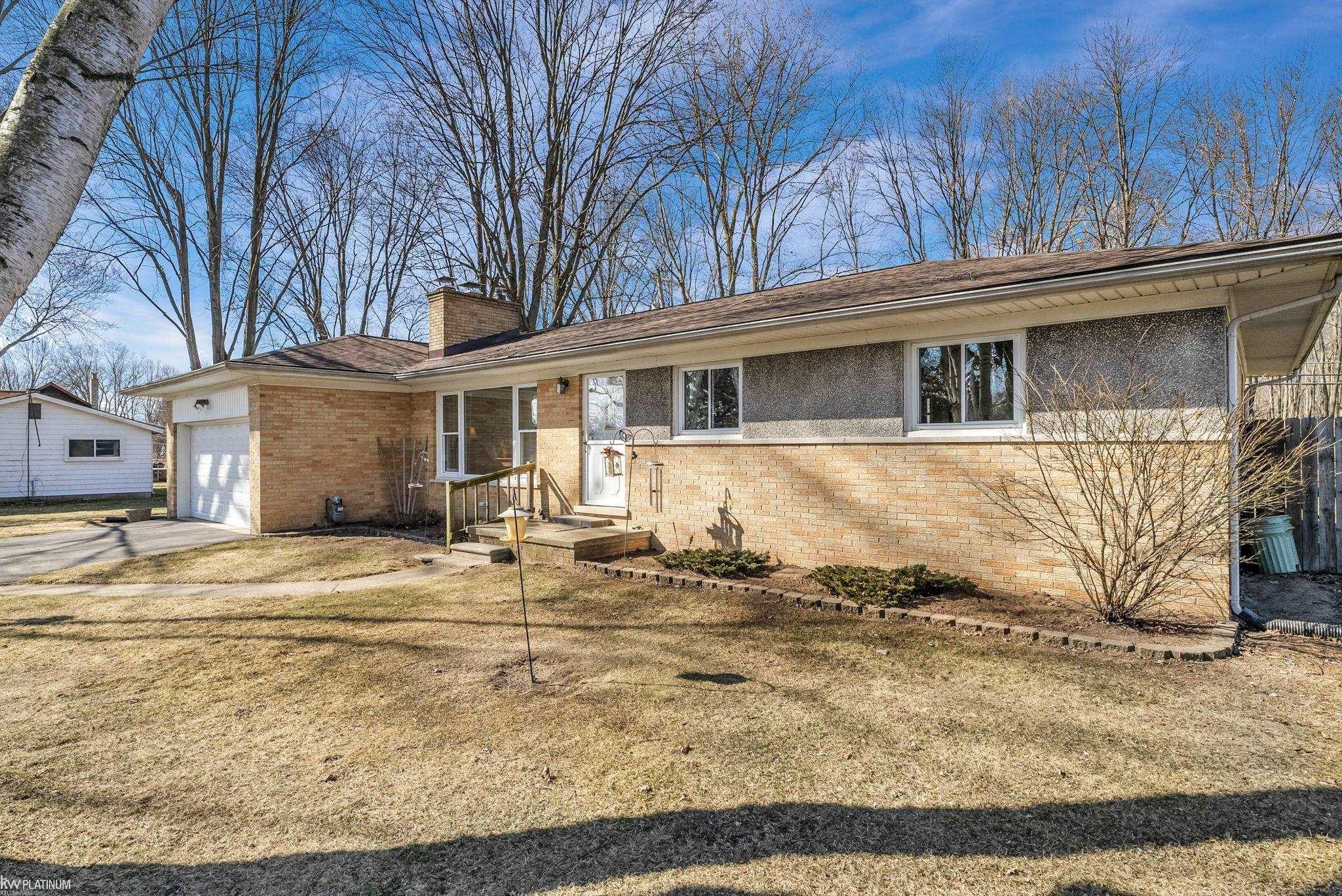 47673 Sugarbush Road Chesterfield, MI 48047 - Photo 5 of 55
