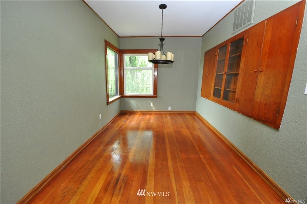 511 A Division Street Hamilton, WA 98284 - Photo 3 of 23 Gallery Image 3