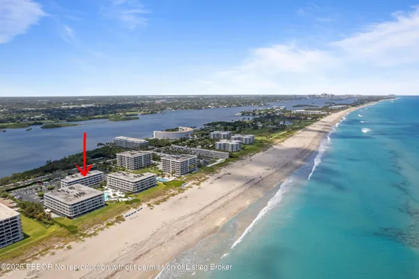 $2,695,000 | 2600 South Ocean Boulevard, Unit 202W, Palm Beach, FL 33480