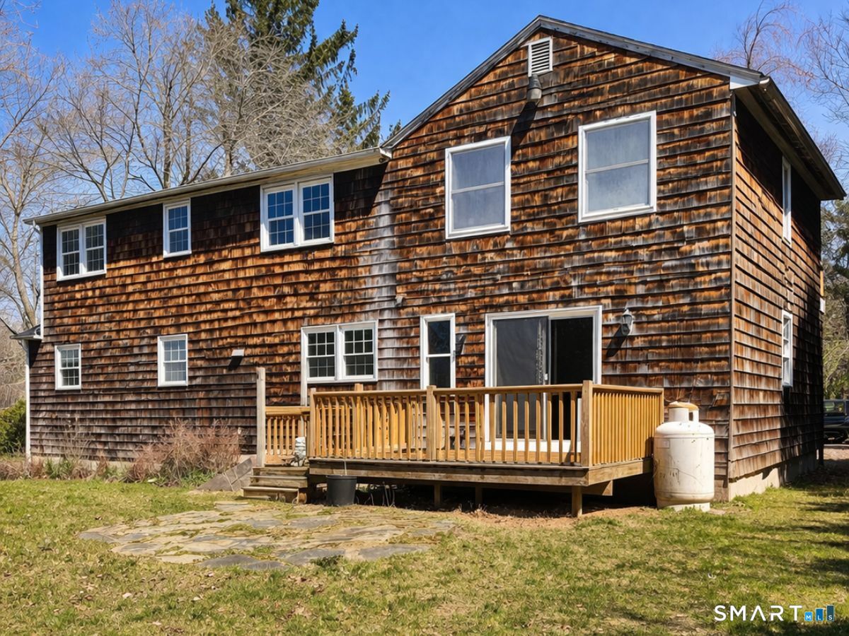 14 Edgewood Lane Mansfield, CT 06250 - Photo 22 of 25