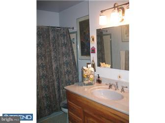 624 Mourning Dove Road Audubon, PA 19403 - Photo 8 of 10 Gallery Image 8
