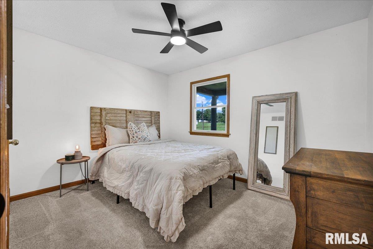 1208 Adams Road Eureka, IL 61530 - Photo 14 of 42
