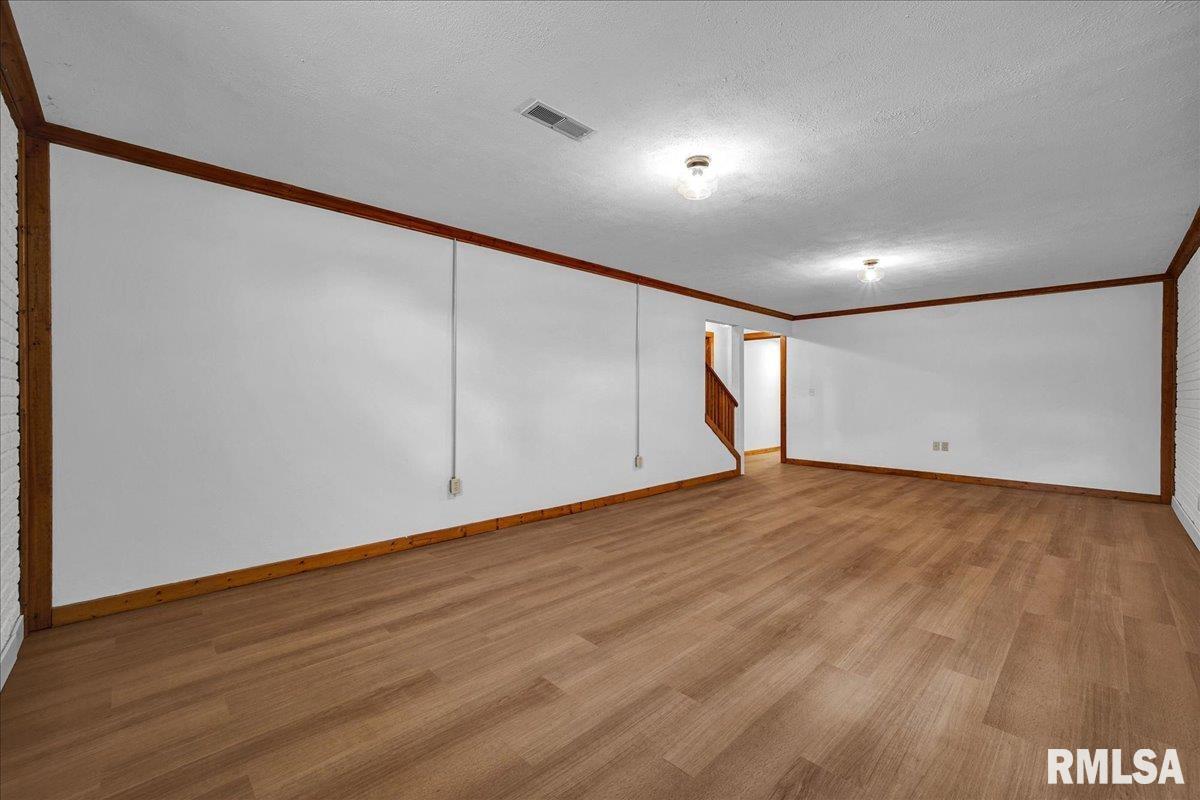 1208 Adams Road Eureka, IL 61530 - Photo 19 of 42