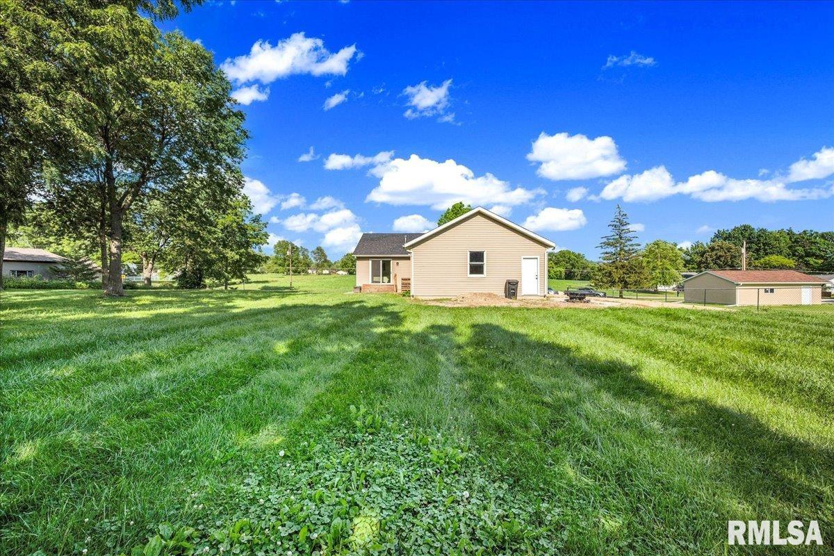 1208 Adams Road Eureka, IL 61530 - Photo 27 of 42