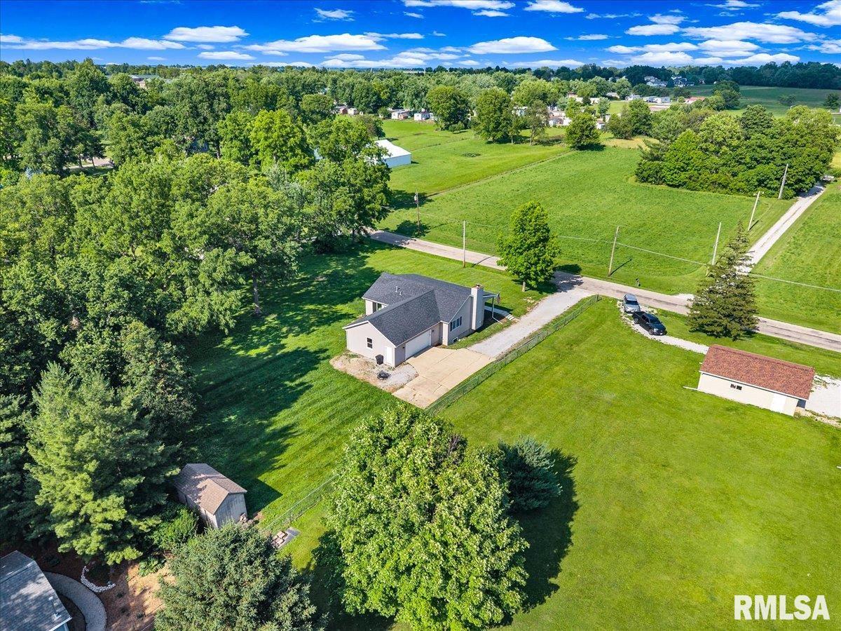 1208 Adams Road Eureka, IL 61530 - Photo 32 of 42