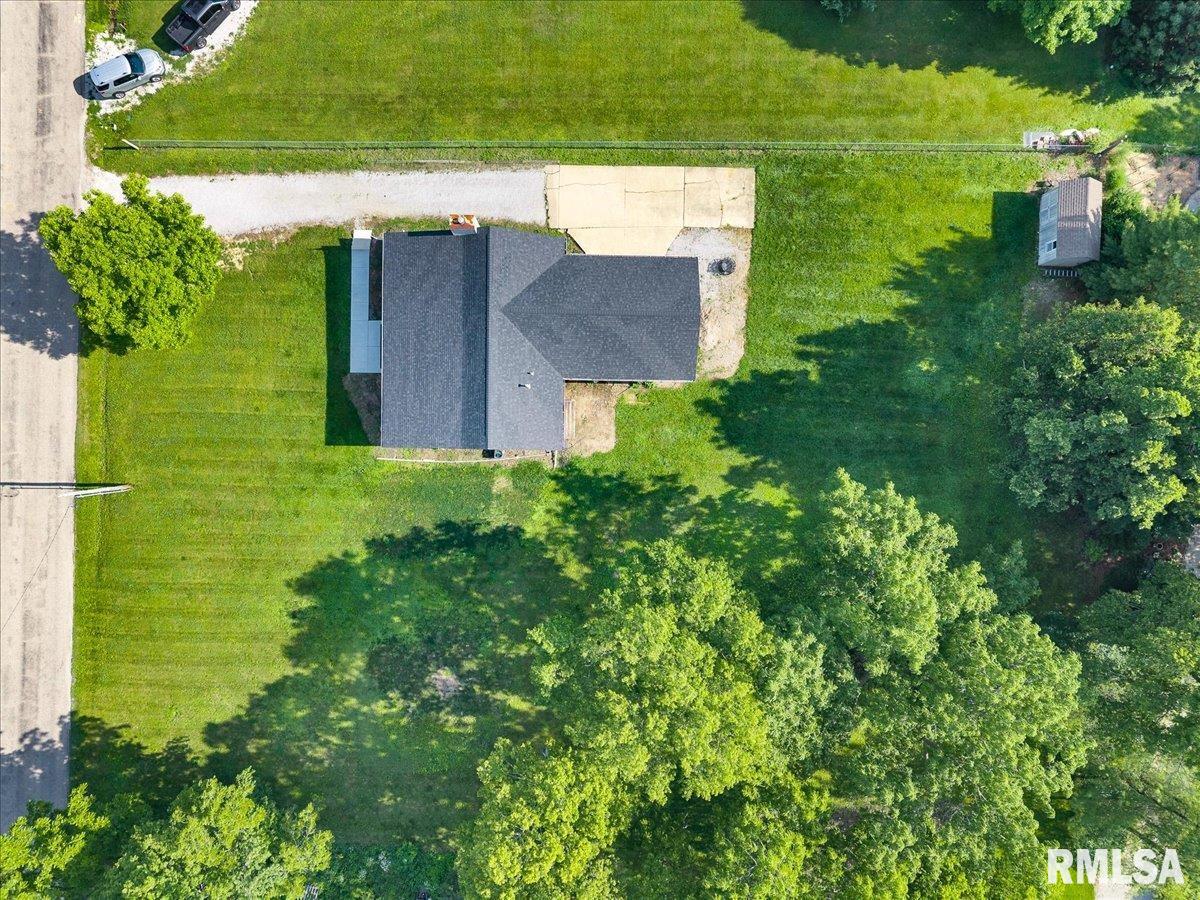 1208 Adams Road Eureka, IL 61530 - Photo 39 of 42