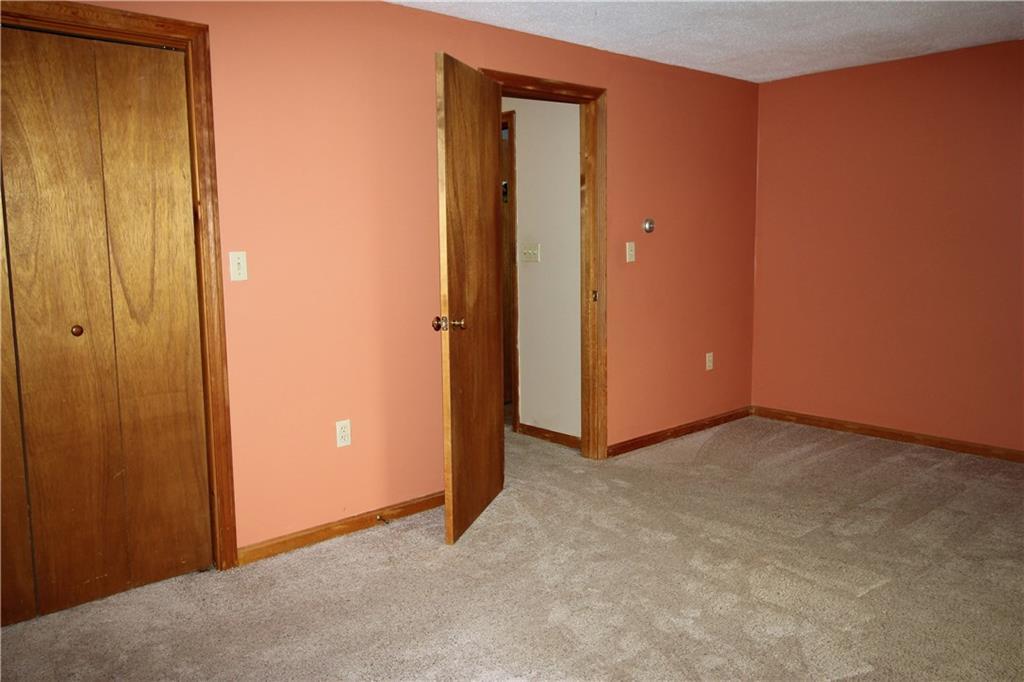 483 Lake House Road Naples, ME 04055 - Photo 17 of 33 2nd floor: Bedroom #1