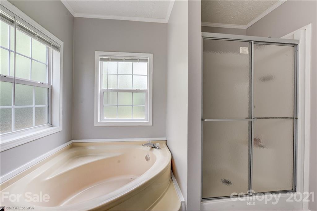 1968 Steel Hill Road Lancaster, SC 29720 - Photo 27 of 28 a bath tub sitting next to a window
