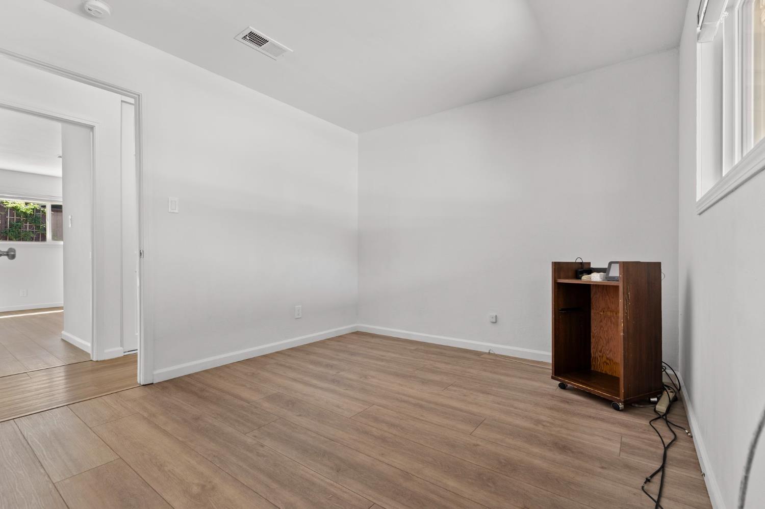 1297 Kansas Circle Concord, CA 94521 - Photo 19 of 41