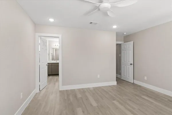 $1,990 | 2646 Hutchinson Street, Fort Worth, TX 76106