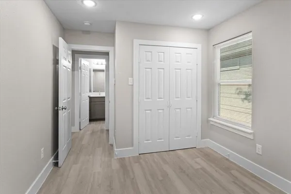 $1,990 | 2646 Hutchinson Street, Fort Worth, TX 76106