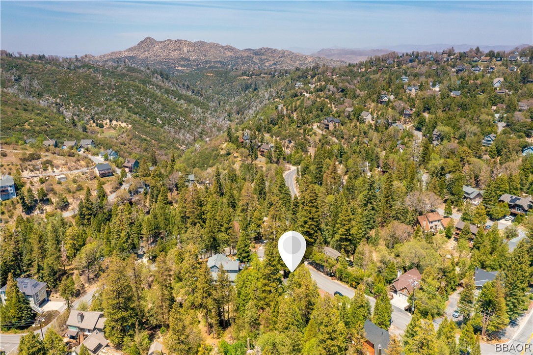 841 Golf Course Road Lake Arrowhead, CA 92352 - Photo 43 of 43 a view of a city and mountains in the background