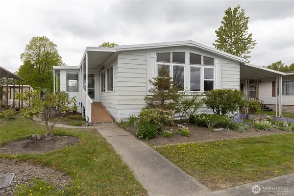 $79,500 | 2725 East Fir Street, Unit 112, Mount Vernon, WA 98273