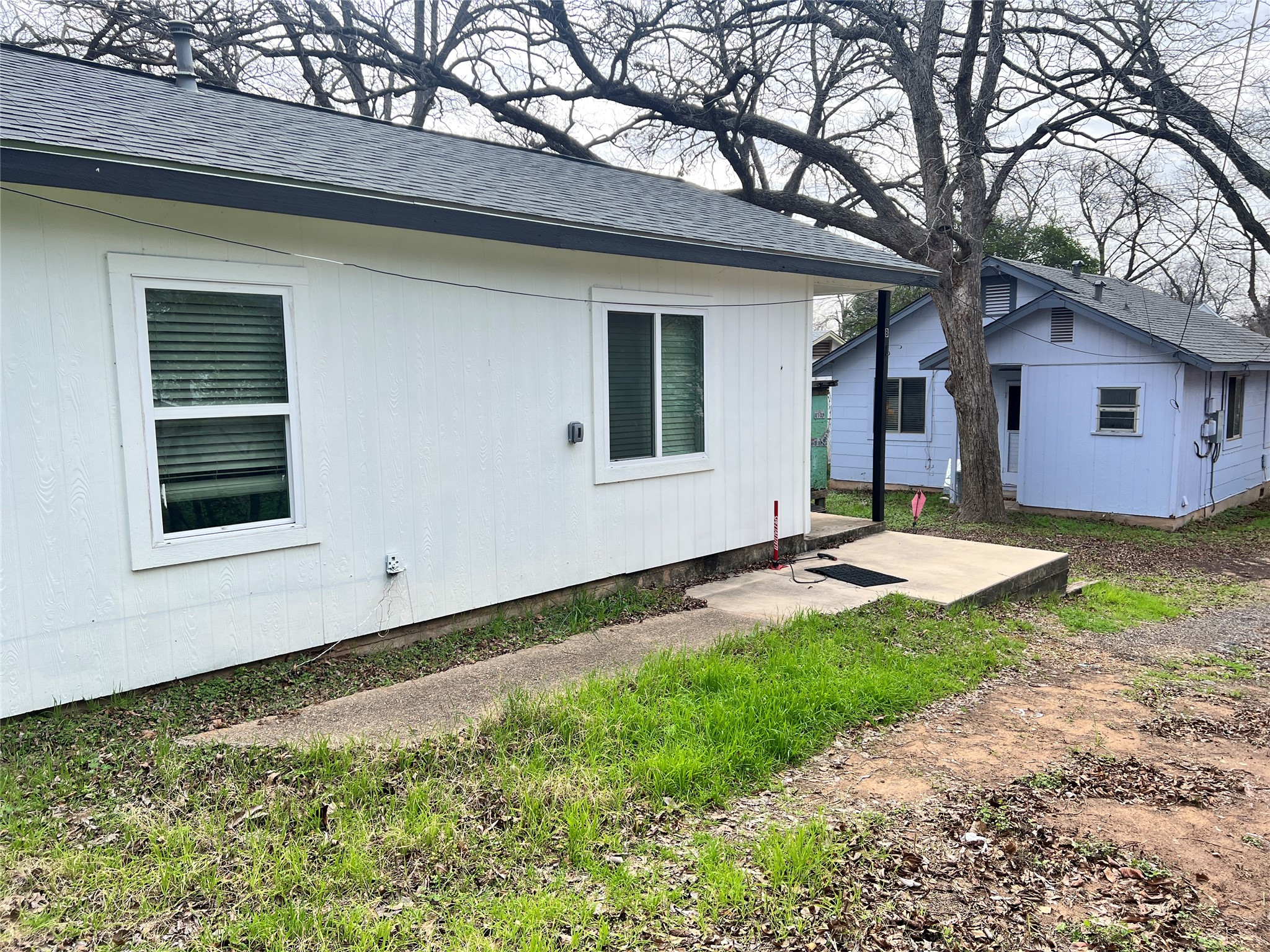 2208 Garden Street, Unit B Austin, TX 78702 - Photo 2 of 10 a view of a house with a yard