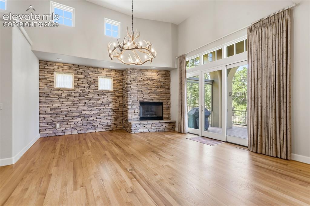 996 Summer Spring View Colorado Springs, CO 80906 - Photo 5 of 50