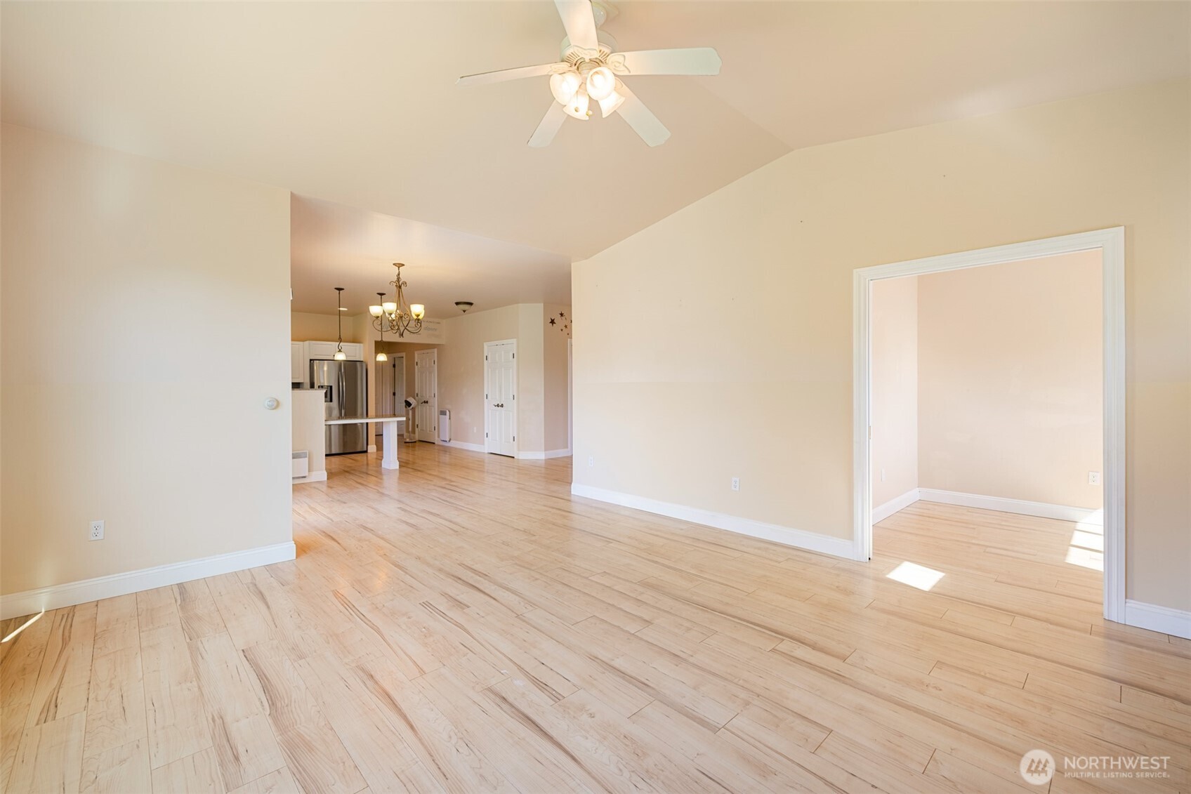 163 Mariners Drive Sequim, WA 98382 - Photo 11 of 39