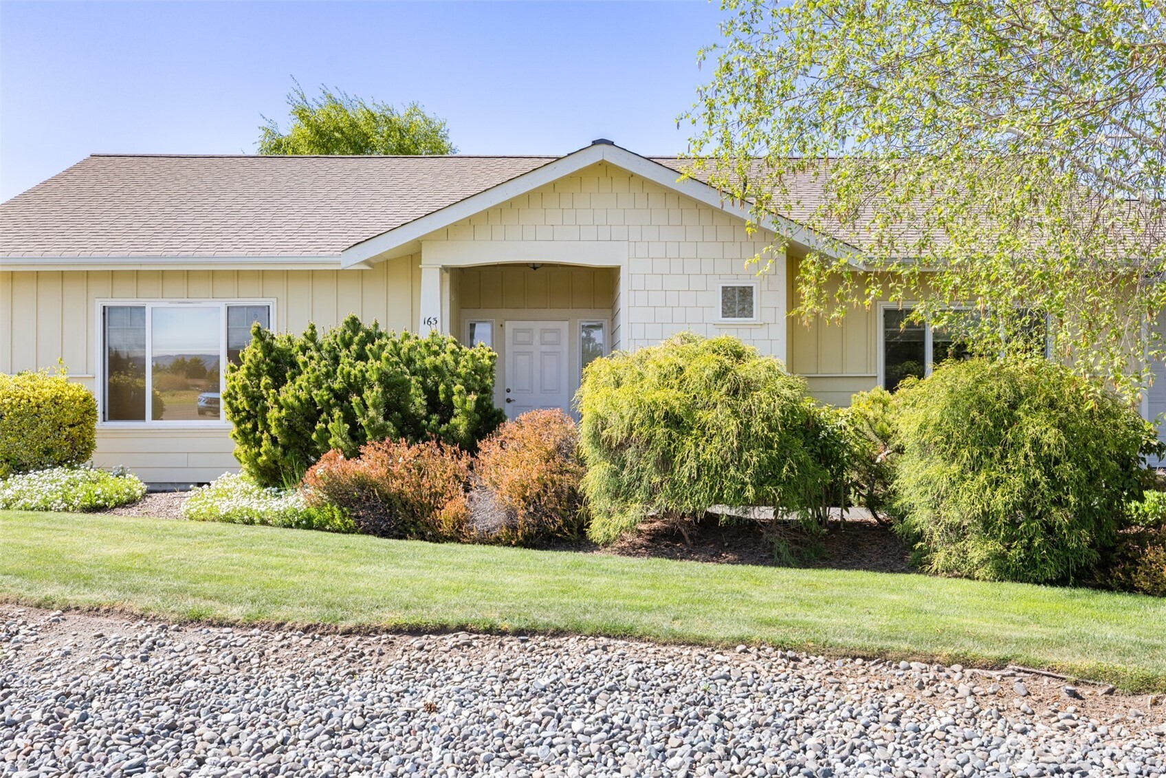 163 Mariners Drive Sequim, WA 98382 - Photo 6 of 39