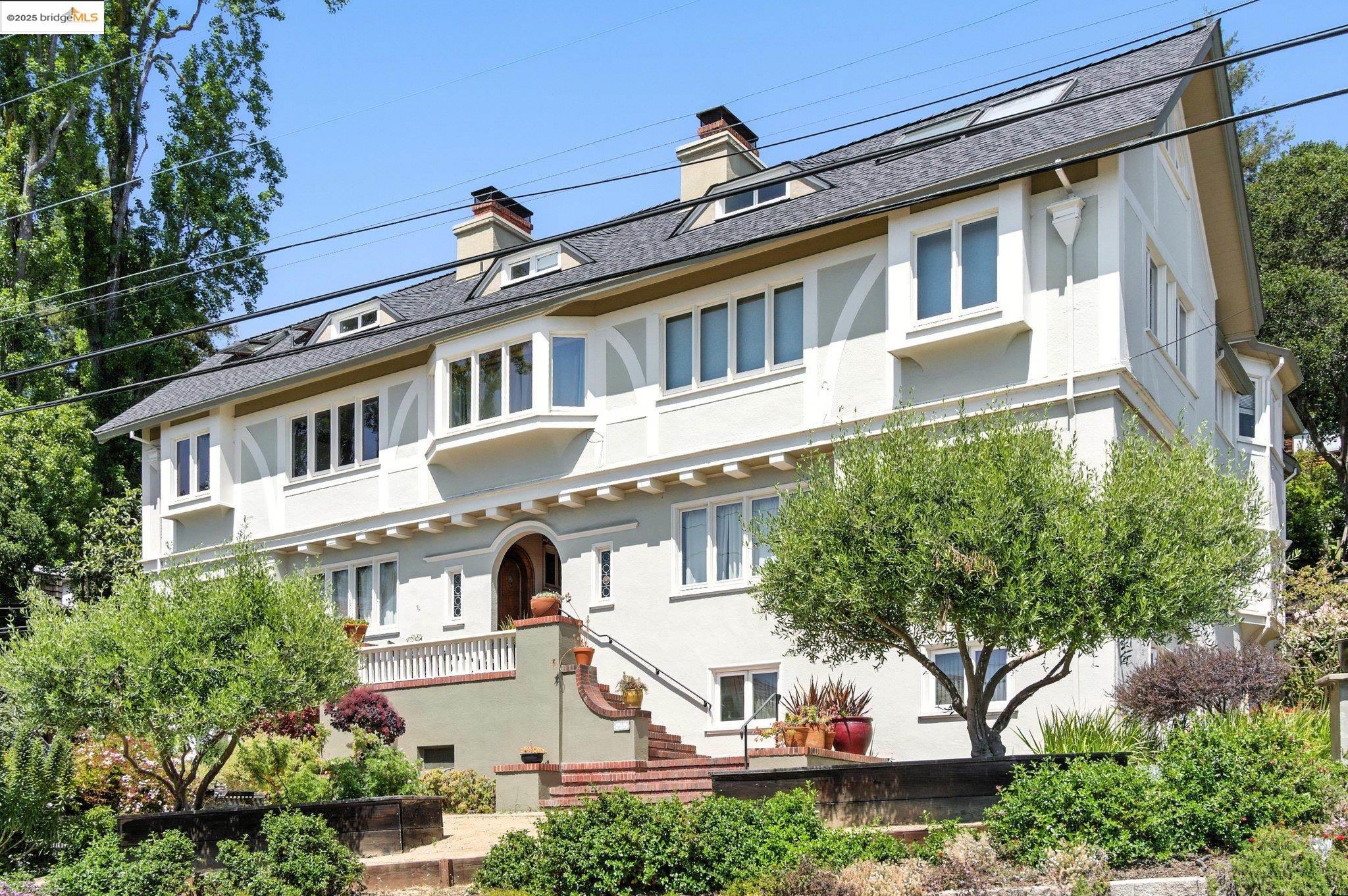 7 Panoramic Way Berkeley, CA 94704 - Photo 47 of 47 a front view of a building with a tree