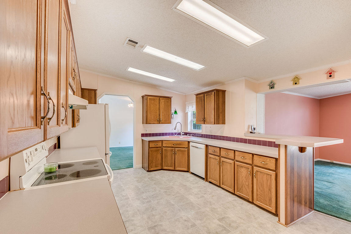 5404 Pleasant Grove Road Walterboro, SC 29488 - Photo 12 of 34 12
