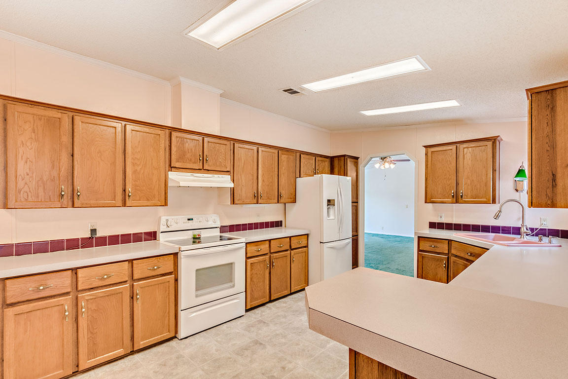 5404 Pleasant Grove Road Walterboro, SC 29488 - Photo 13 of 34 13