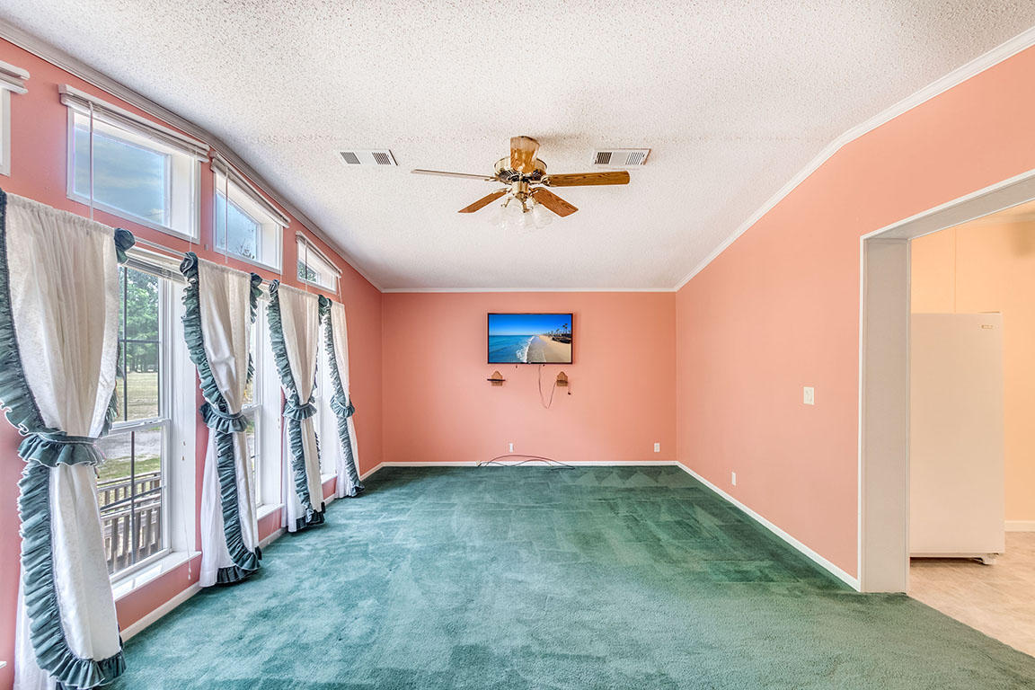 5404 Pleasant Grove Road Walterboro, SC 29488 - Photo 14 of 34 14