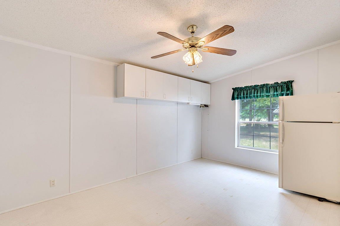 5404 Pleasant Grove Road Walterboro, SC 29488 - Photo 23 of 34 23