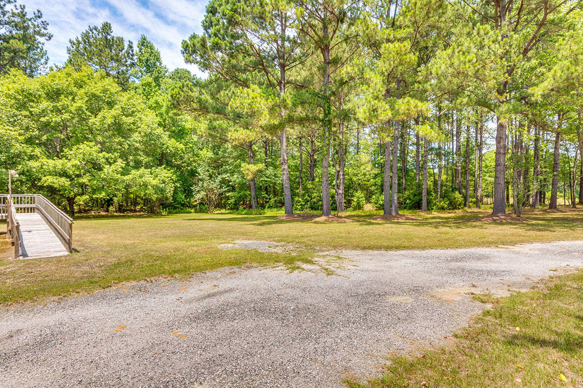 5404 Pleasant Grove Road Walterboro, SC 29488 - Photo 30 of 34 31