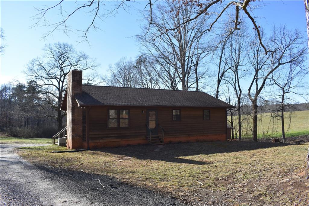 Front view of property