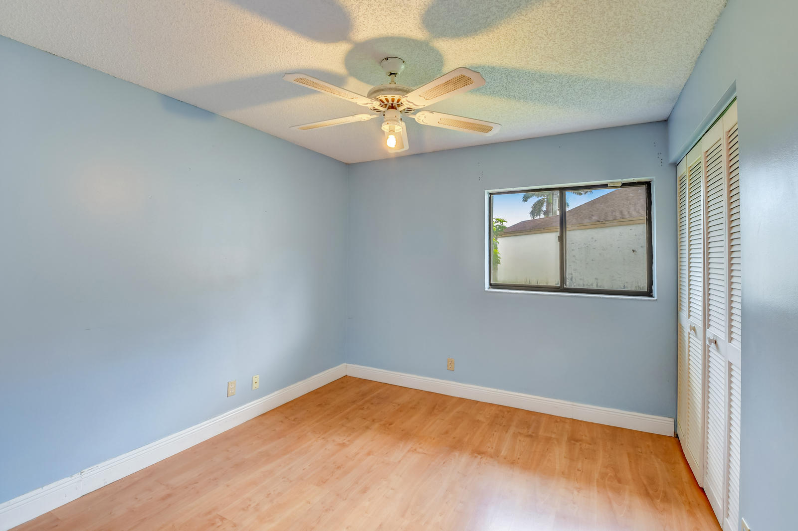 11861 Sunchase Court Boca Raton, FL 33498 - Photo 36 of 59 42-11861 Sunchase Ct in Loggers Run-038