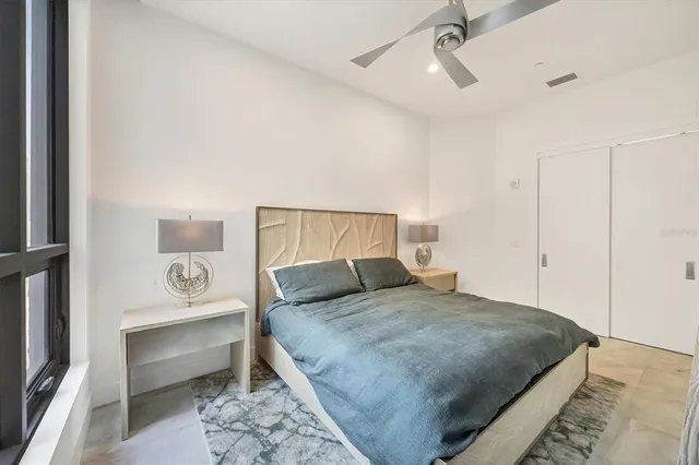 $1,050,000 | 33 South Palm Avenue, Unit 902, Sarasota, FL 34236