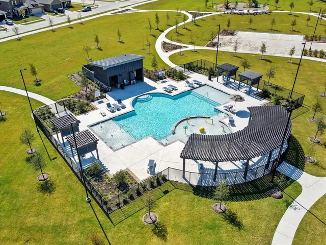 $2,100 | 752 Waterhouse Lk Drive, Anna, TX 75409