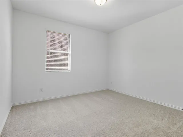 $2,100 | 752 Waterhouse Lk Drive, Anna, TX 75409