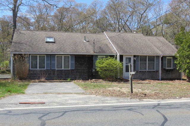 713 Strawberry Hill Road Centerville, MA 02632 - Photo 8 of 18 IMG_3095