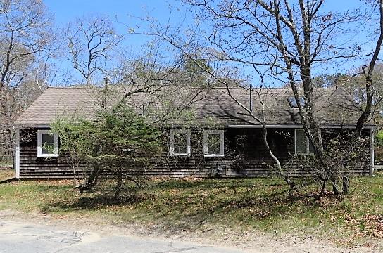 713 Strawberry Hill Road Centerville, MA 02632 - Photo 9 of 18 IMG_3103