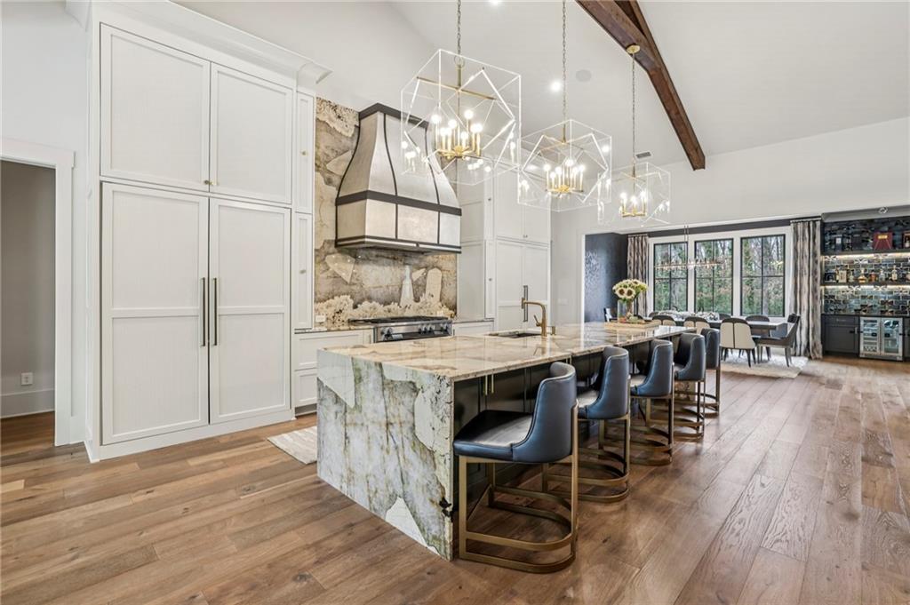 6055 Riverside Drive Atlanta, GA 30328 - Photo 13 of 67