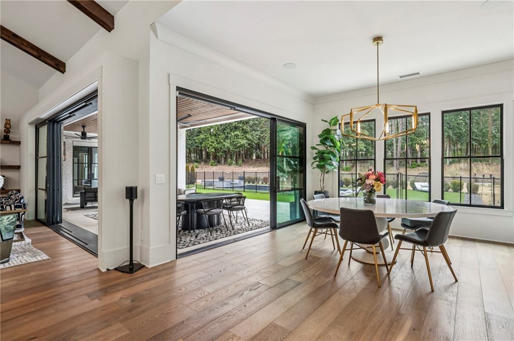 6055 Riverside Drive Atlanta, GA 30328 - Photo 17 of 67