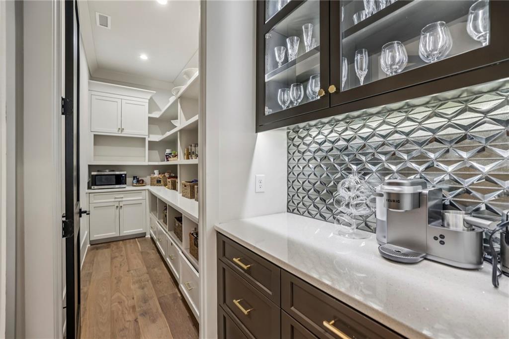 6055 Riverside Drive Atlanta, GA 30328 - Photo 20 of 67