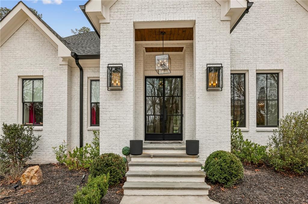 6055 Riverside Drive Atlanta, GA 30328 - Photo 2 of 67