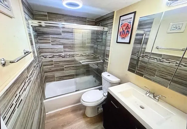 $129,900 | 5314 Northeast 6th Avenue, Unit F20, Oakland Park, FL 33334